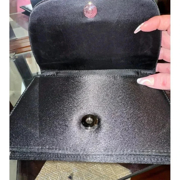 La Regale Black Satin Clutch Crossbody Purse Party Cocktail Bag - Picture 4 of 5